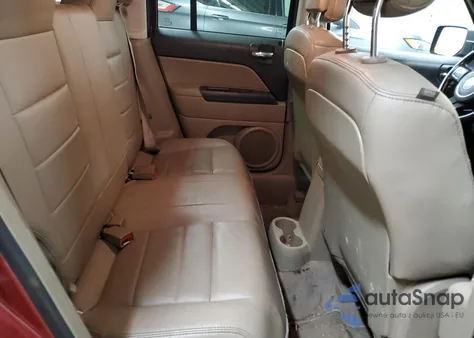 2014 Jeep Patriot Latitude z USA, uszkodzony, nr VIN 1C4NJPFA7ED864569